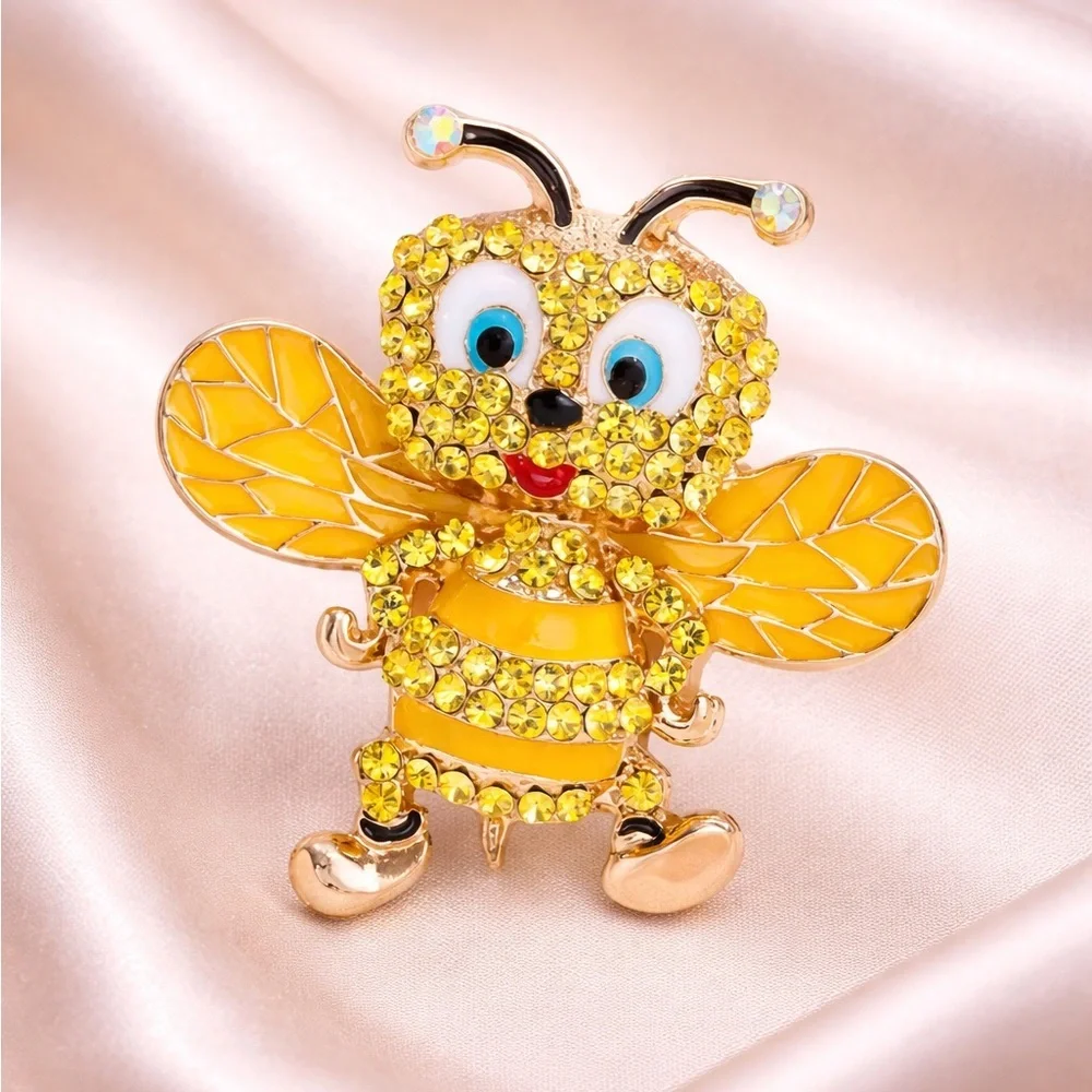 Cute Bumble Bee Brooch – Rhinestone Gold Statement Jewelry - Picture 8 of 8